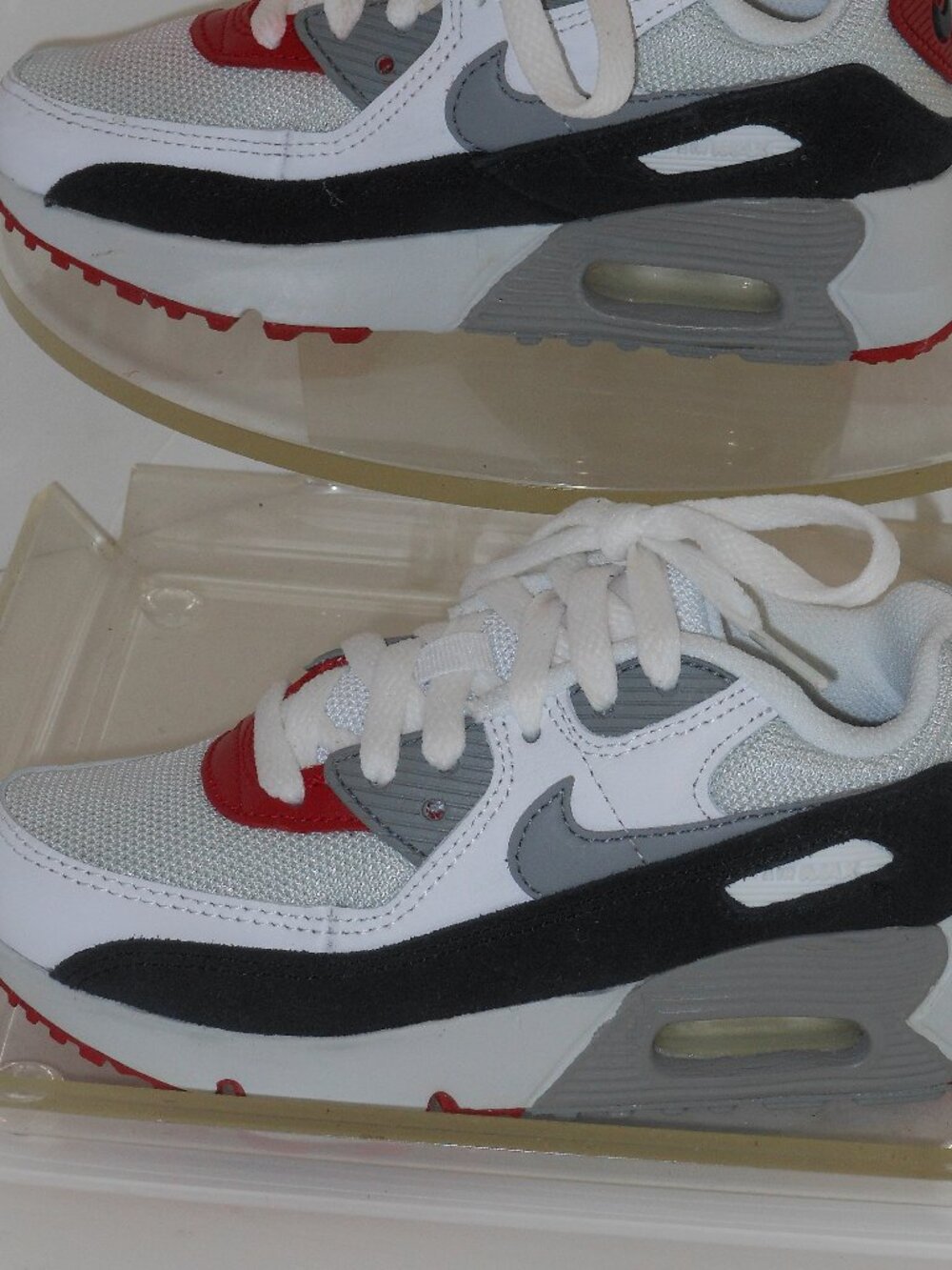NIKE AIR MAX LOW TOP MULTI-COLOR SNEAKERS SIZE 13C